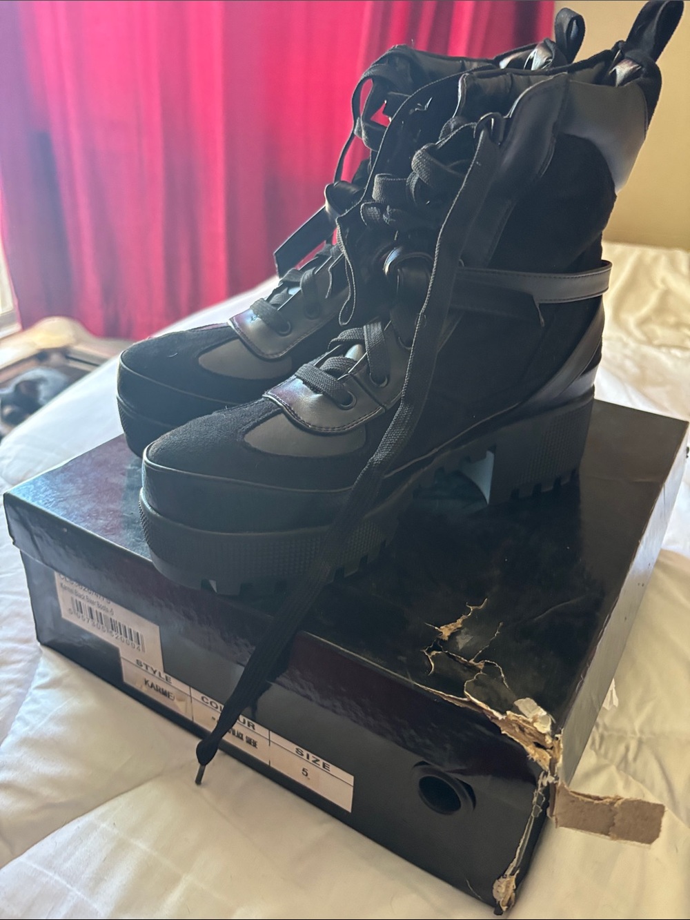 Black Chunky Platform Lace-Up Combat Boots good for spring summer fall